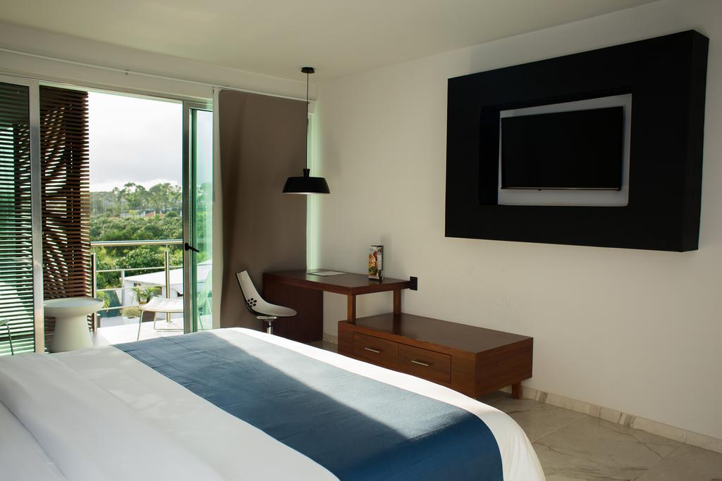 Hotel Aqua &