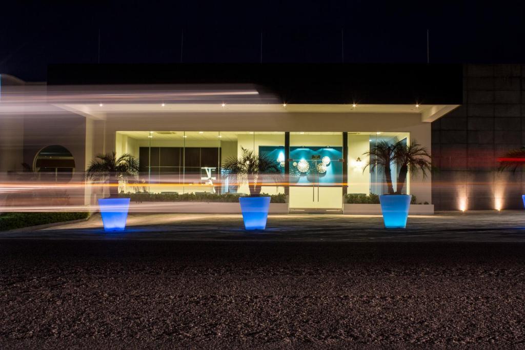 Hotel Aqua & 4*